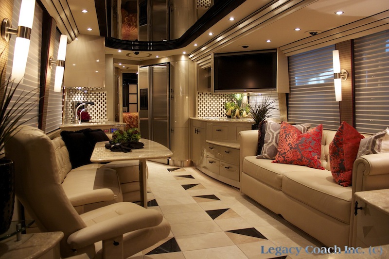 2007 Prevost Country Coach XLII For Sale