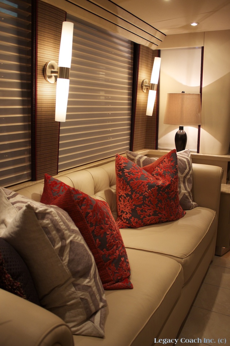 2007 Prevost Country Coach XLII For Sale