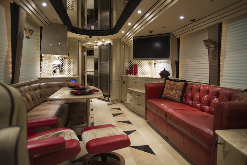 2007 Prevost Country Coach XLII  For Sale