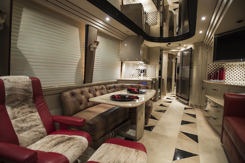 2007 Prevost Country Coach XLII  For Sale