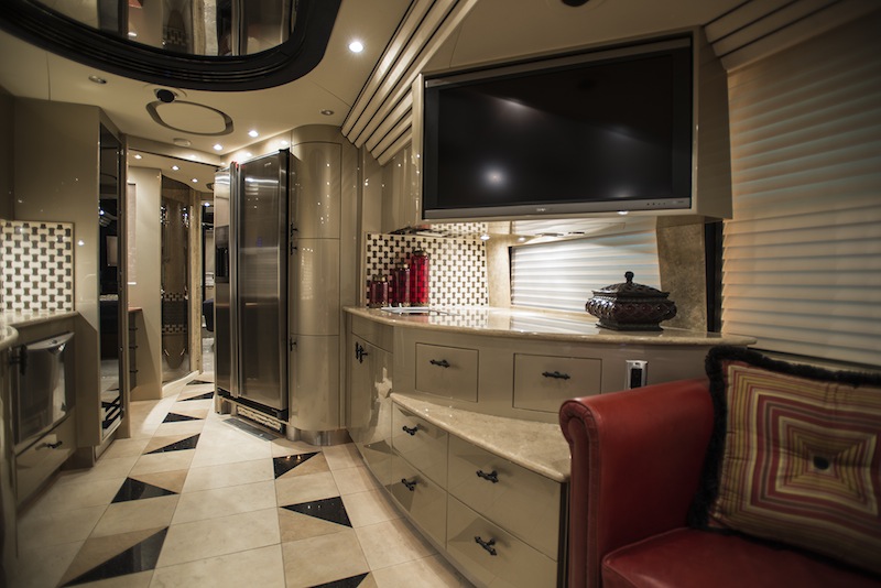 2007 Prevost Country Coach XLII  For Sale