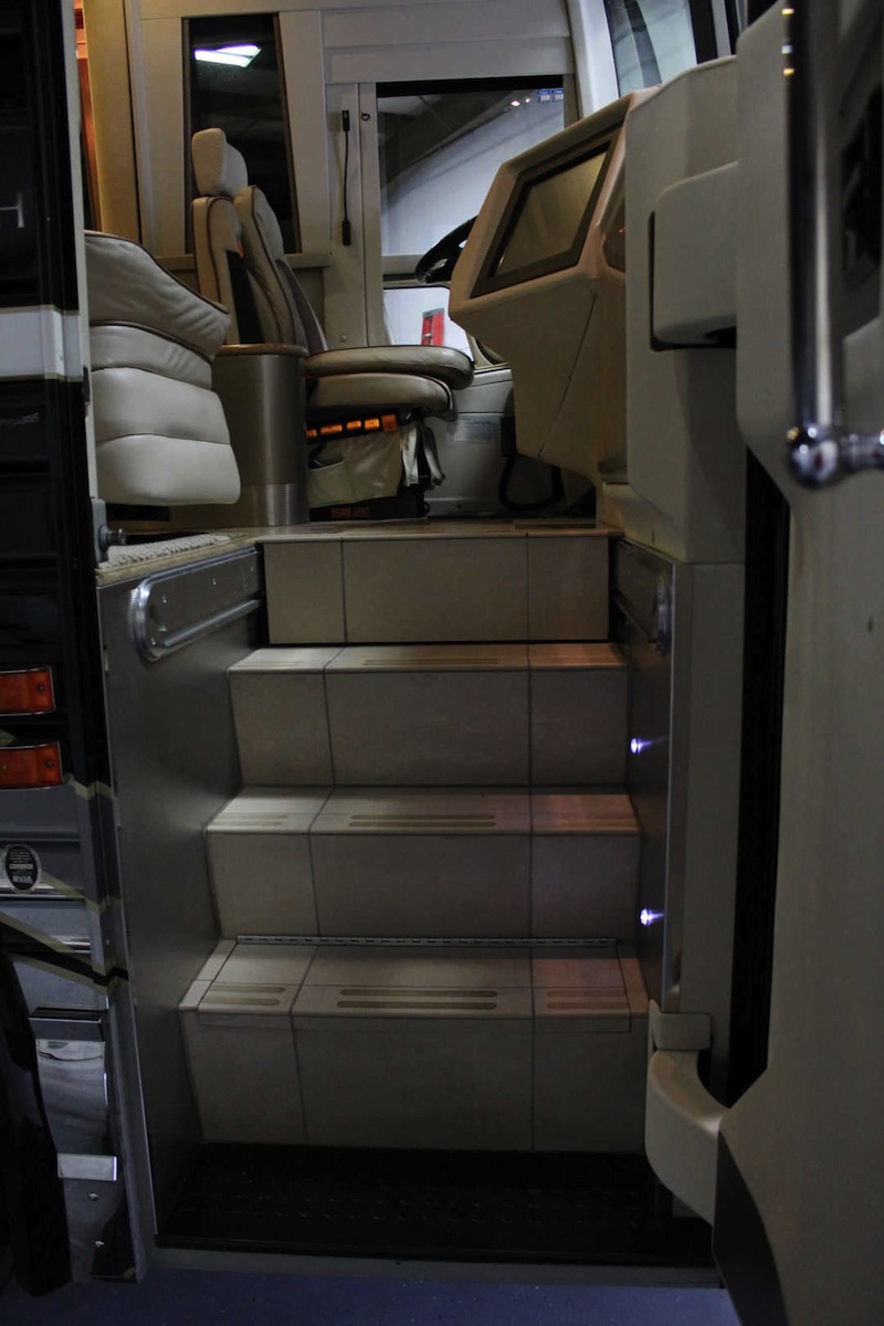 2007 Prevost Country Coach XLII For Sale