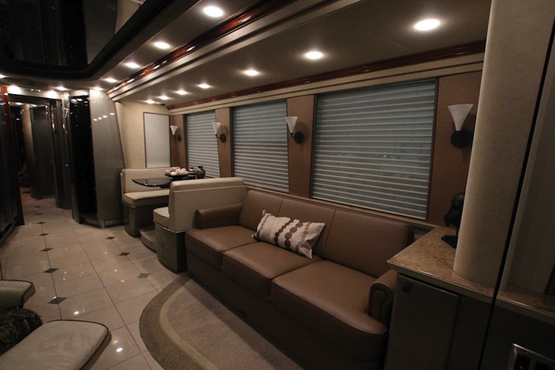 2007 Prevost Country Coach XLII For Sale