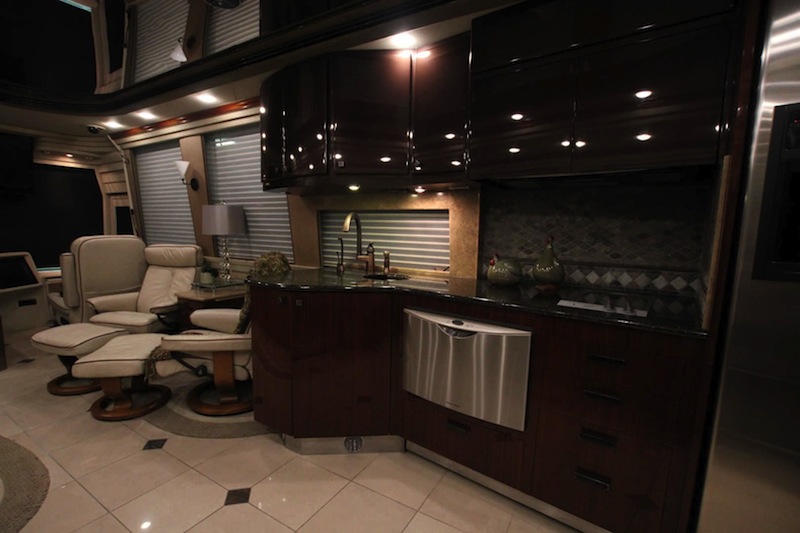 2007 Prevost Country Coach XLII For Sale