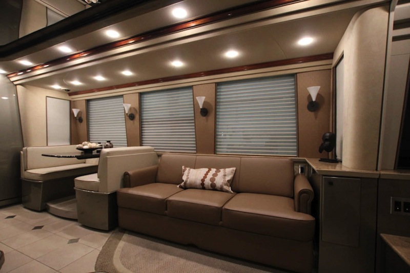 2007 Prevost Country Coach XLII For Sale