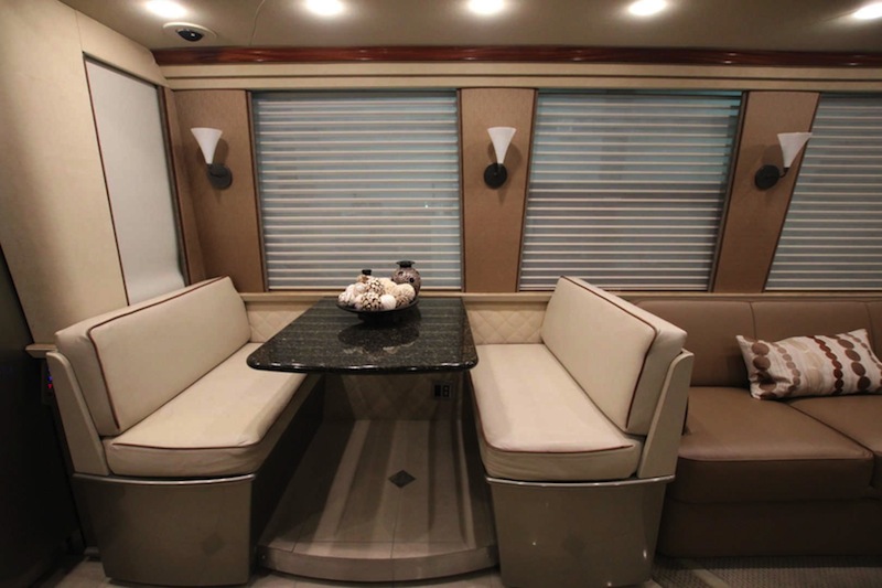 2007 Prevost Country Coach XLII For Sale