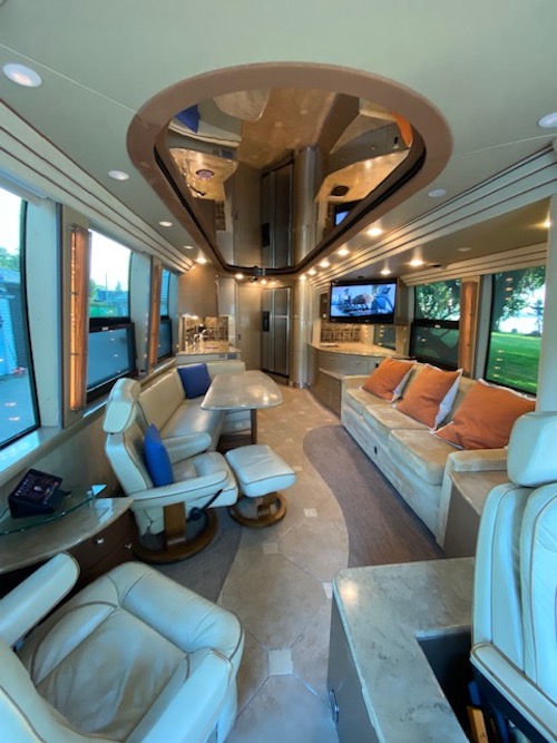 2007 Prevost Country Coach XLII For Sale