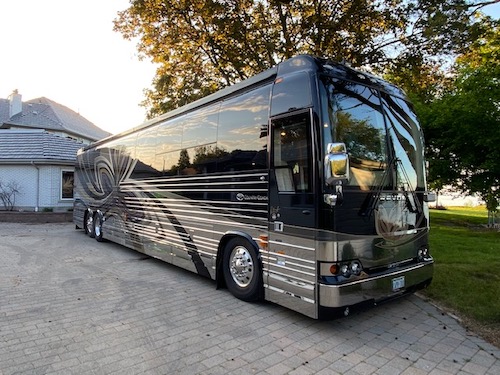 2007 Prevost Country Coach XLII For Sale