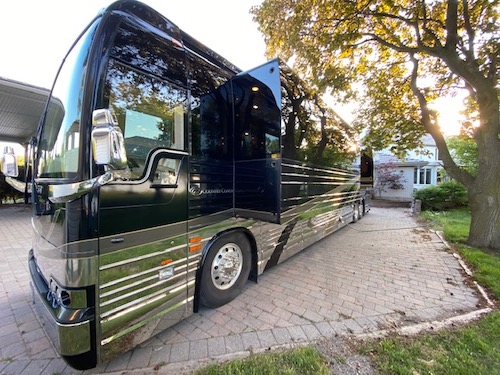 2007 Prevost Country Coach XLII For Sale