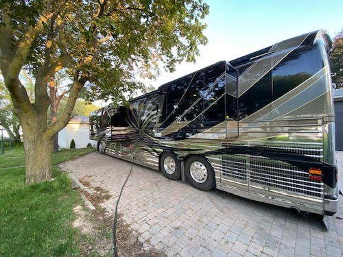 2007 Prevost Country Coach XLII For Sale