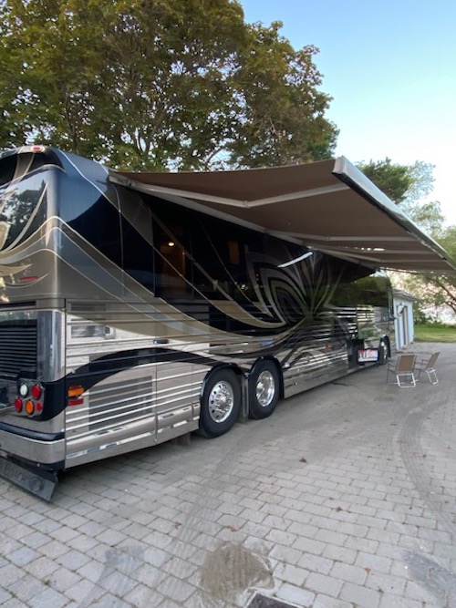 2007 Prevost Country Coach XLII For Sale