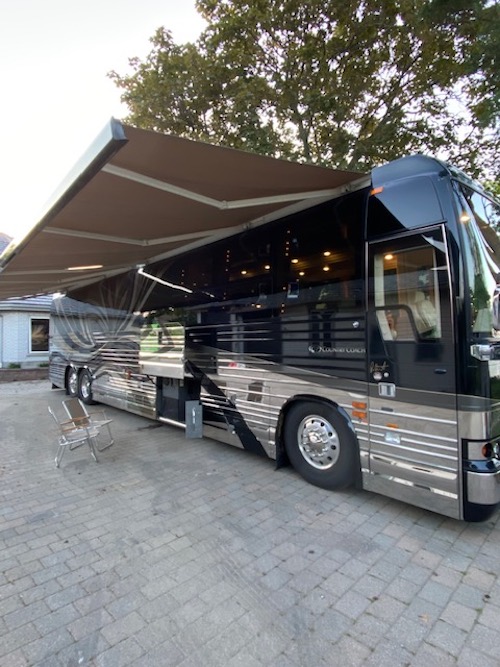 2007 Prevost Country Coach XLII For Sale