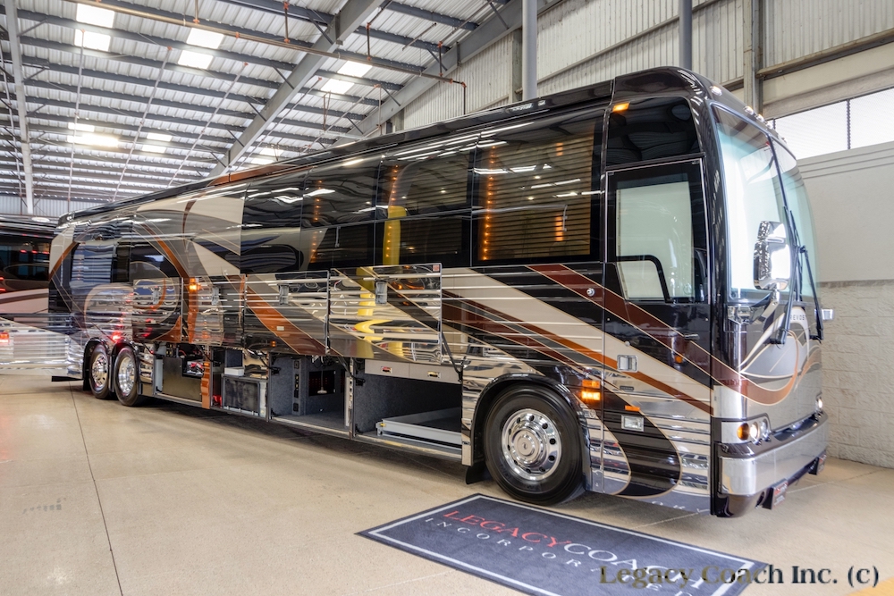 2007 Prevost Country Coach XLII For Sale