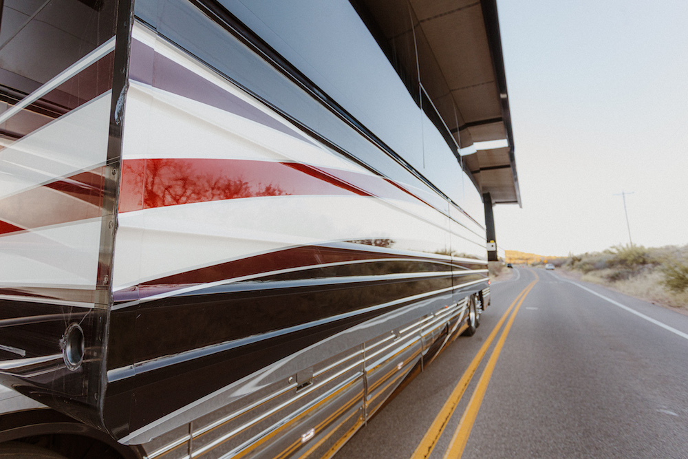 2007 Prevost Country Coach For Sale