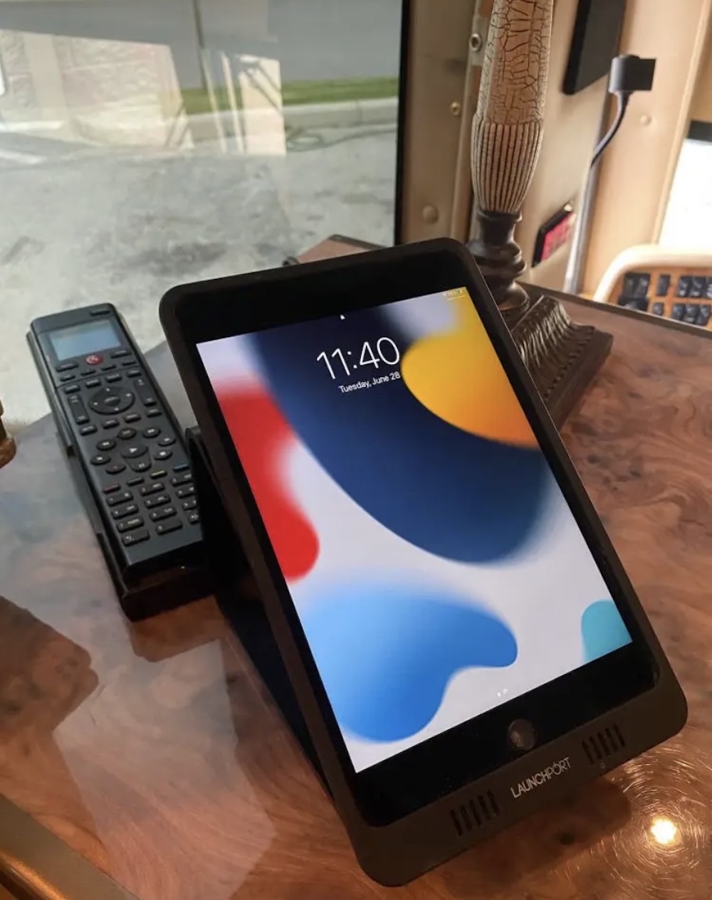 2007 Prevost Featherlite H3-45 For Sale