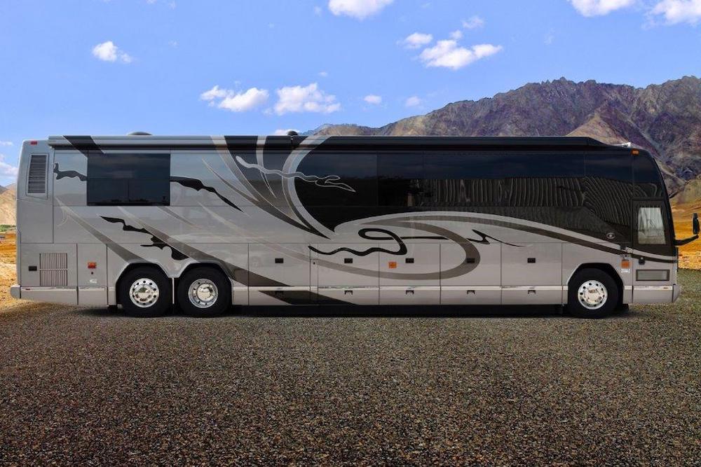 2007 Prevost Featherlite H3-45 For Sale