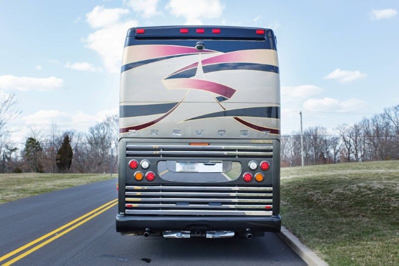 2007 Prevost Featherlite H3-45 For Sale