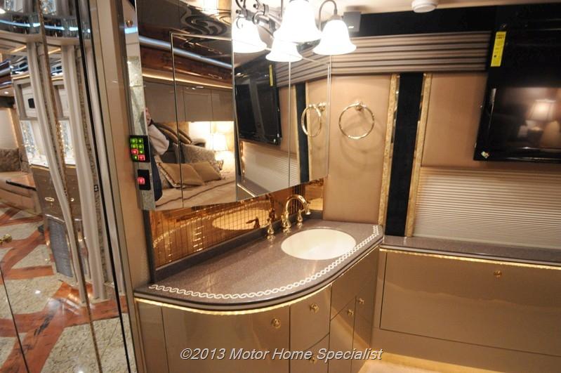 2007 Prevost Featherlite H3-45 For Sale