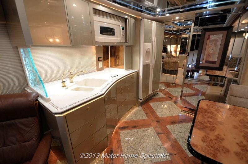 2007 Prevost Featherlite H3-45 For Sale