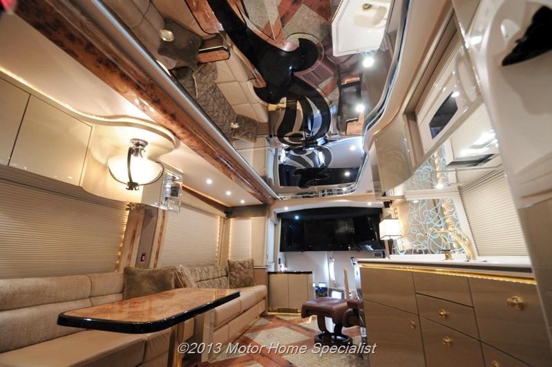 2007 Prevost Featherlite H3-45 For Sale