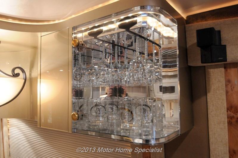 2007 Prevost Featherlite H3-45 For Sale