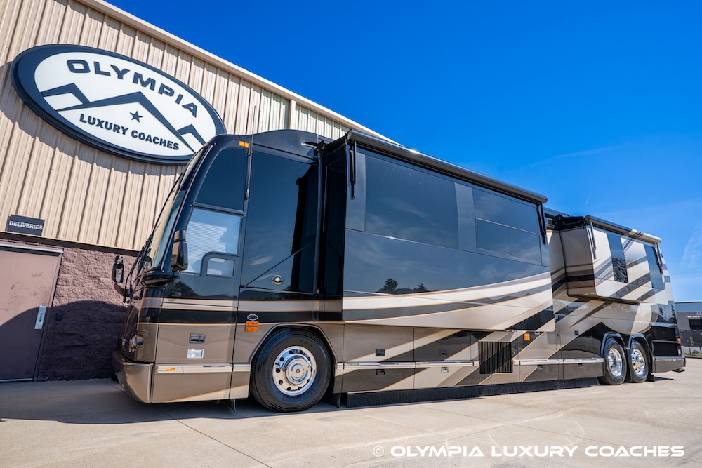 2007 Prevost Featherlite  H3-45 For Sale