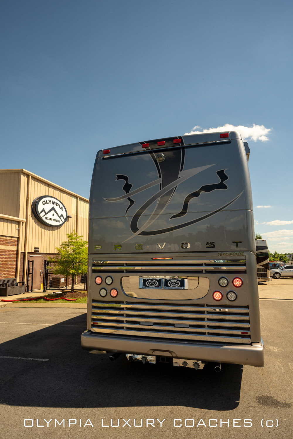 2007 Prevost Featherlite H3-45 For Sale