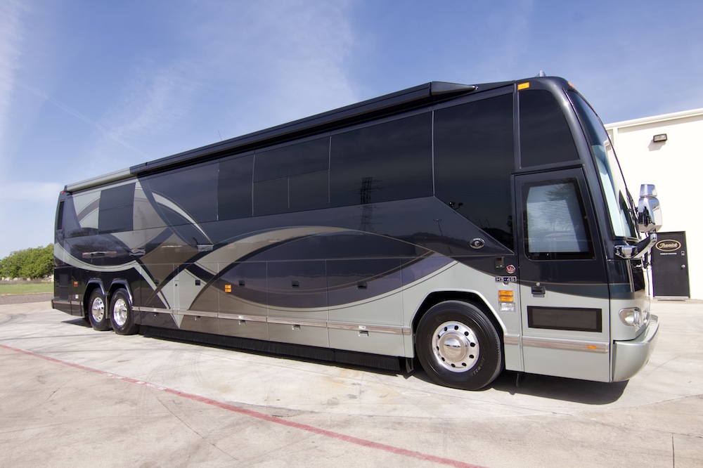 2007 Prevost Featherlite H3-45 For Sale