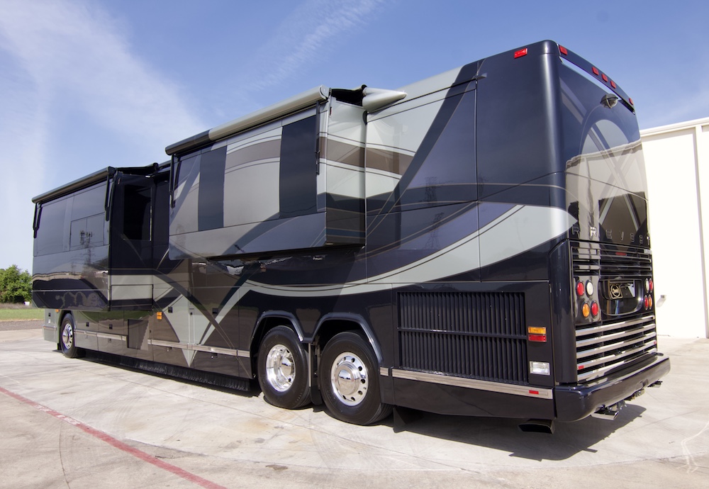 2007 Prevost Featherlite H3-45 For Sale