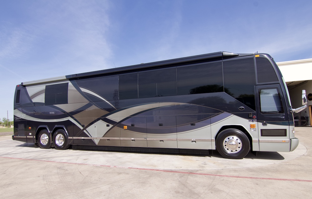 2007 Prevost Featherlite H3-45 For Sale