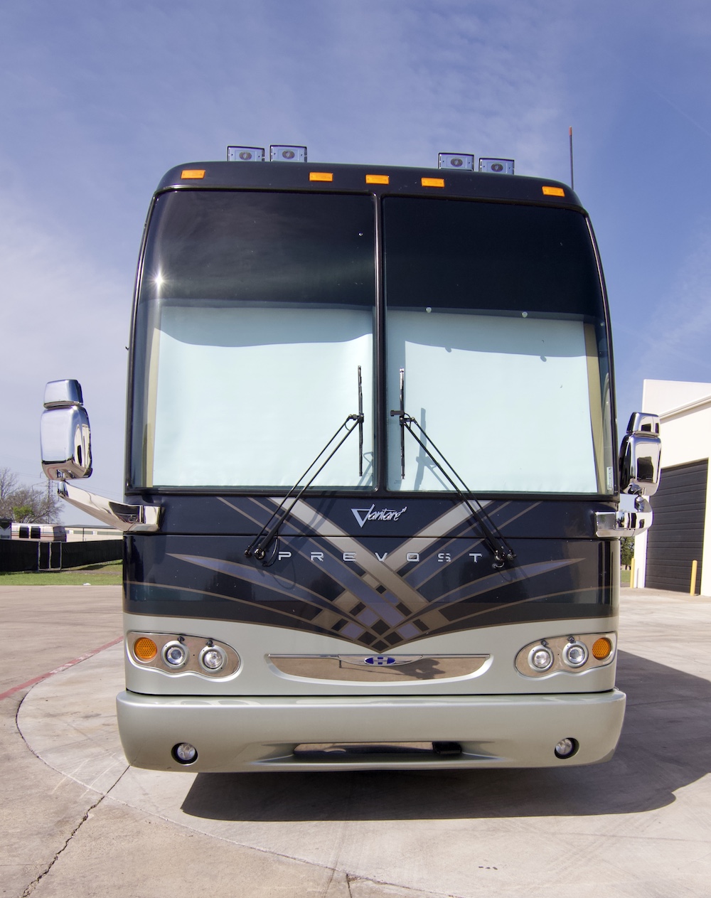 2007 Prevost Featherlite H3-45 For Sale