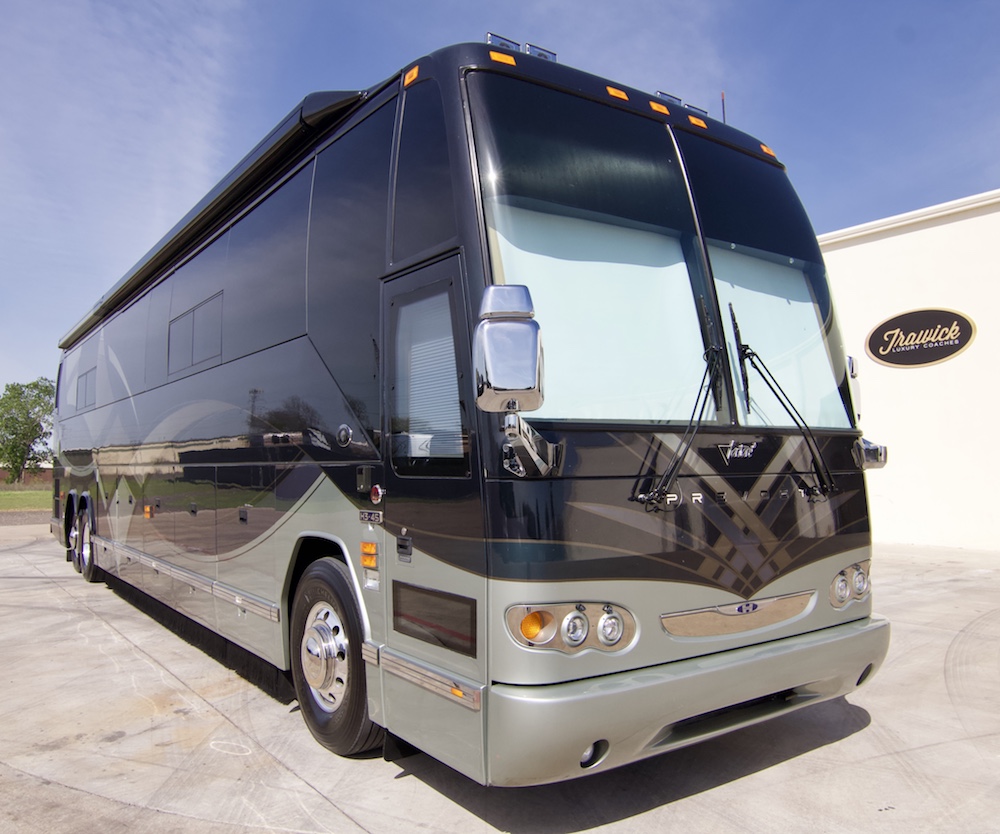 2007 Prevost Featherlite H3-45 For Sale