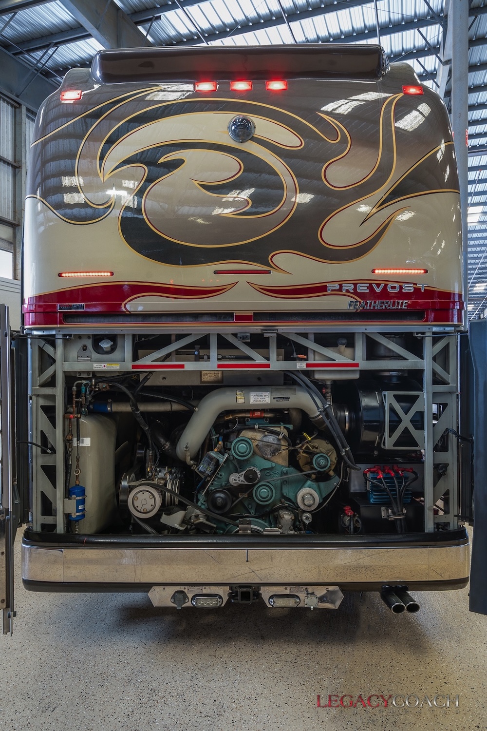 2007 Prevost Featherlite XLII For Sale