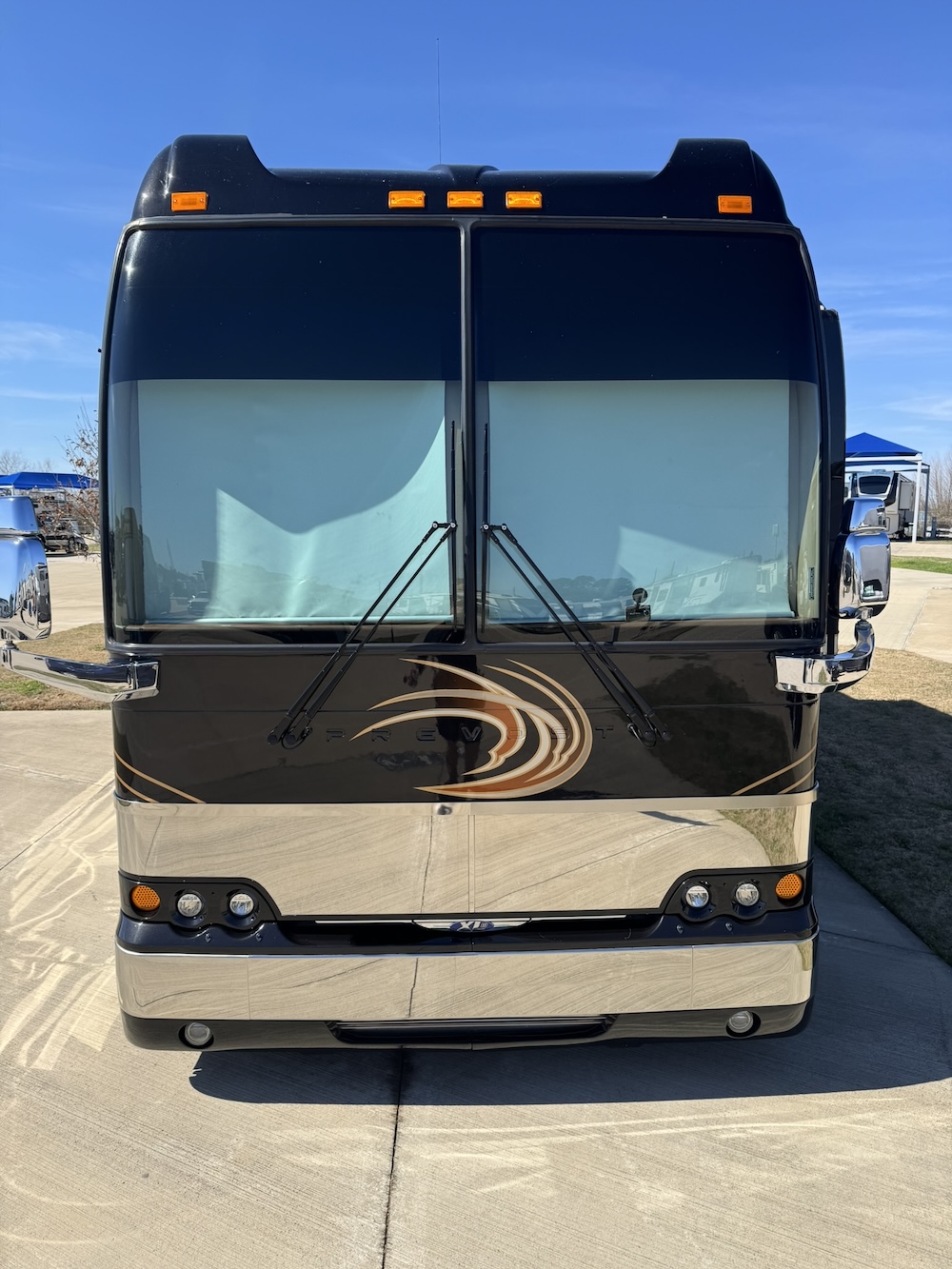 2007 Prevost Legendary XLII For Sale