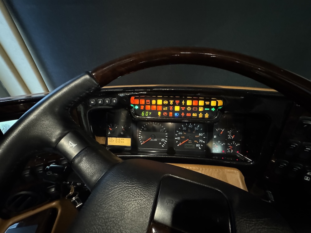 2007 Prevost Legendary XLII For Sale