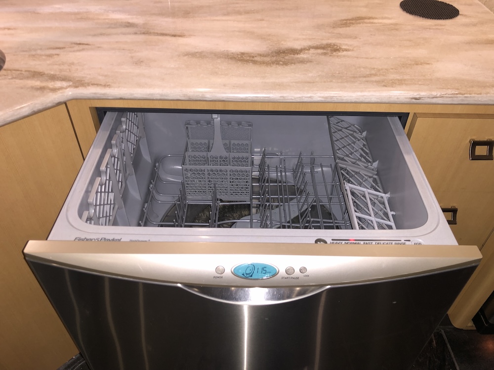 2007 Prevost XLII For Sale