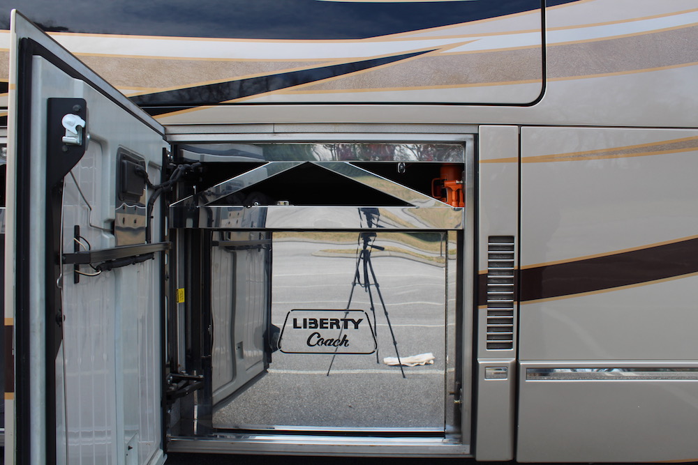 2007 Prevost Liberty H3-45 For Sale