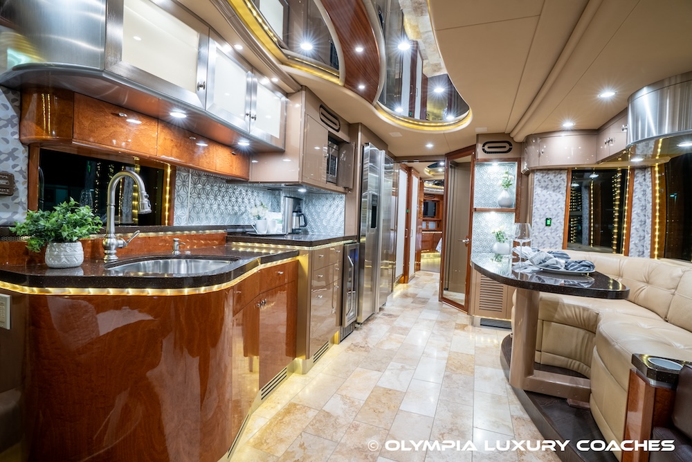 2007 Prevost Liberty H3-45 For Sale