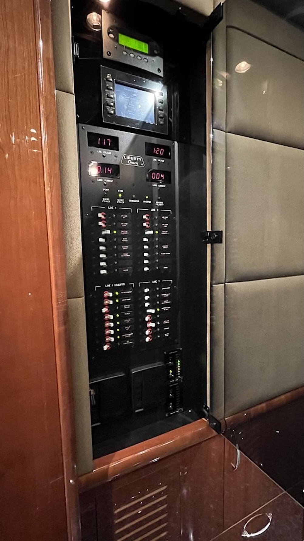 2007 Prevost Liberty XLIIFor Sale