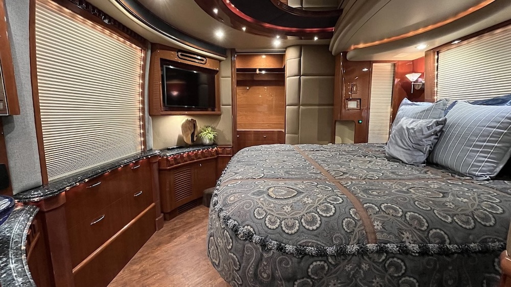 2007 Prevost Liberty XLII For Sale