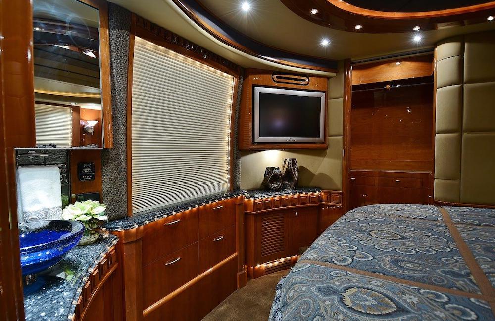 2007 Prevost Liberty XLII For Sale