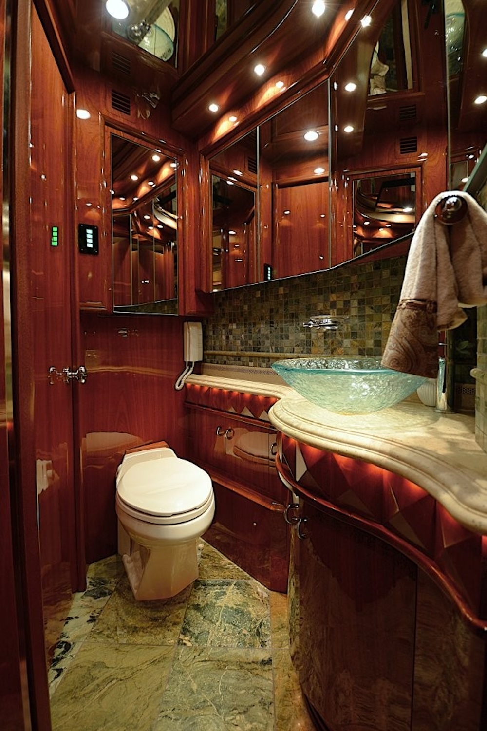 2007 Prevost Liberty XLII For Sale