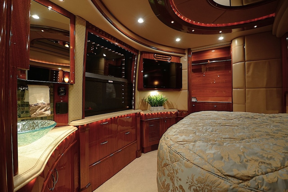 2007 Prevost Liberty XLII For Sale