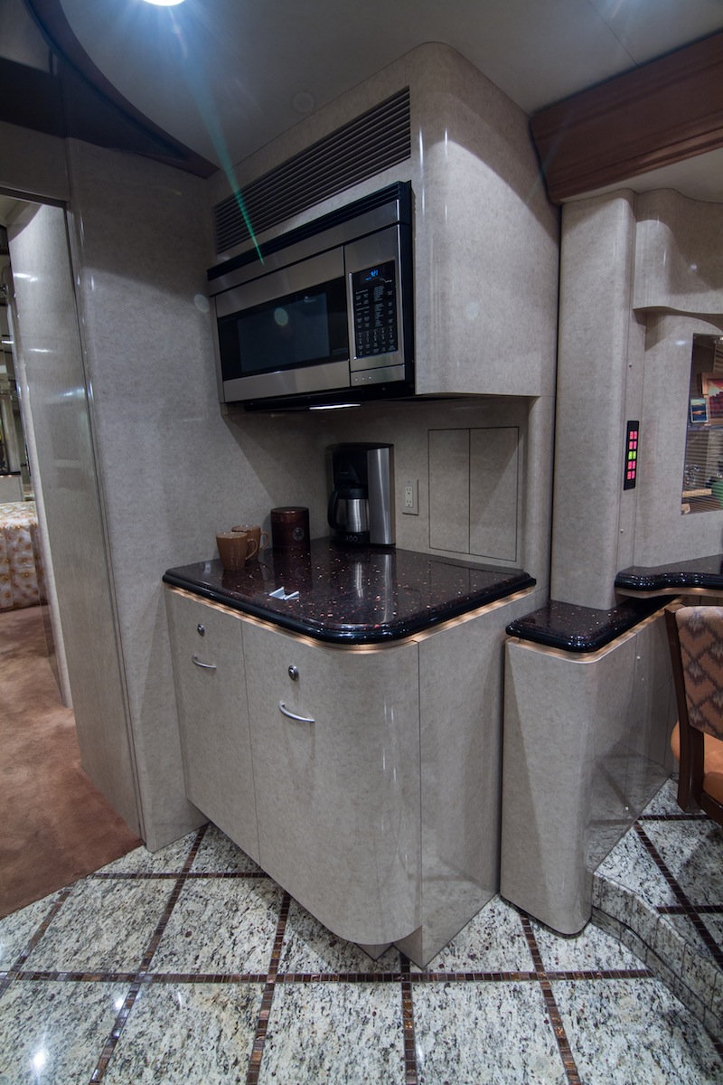 2007 Prevost Marathon H3-45 For Sale