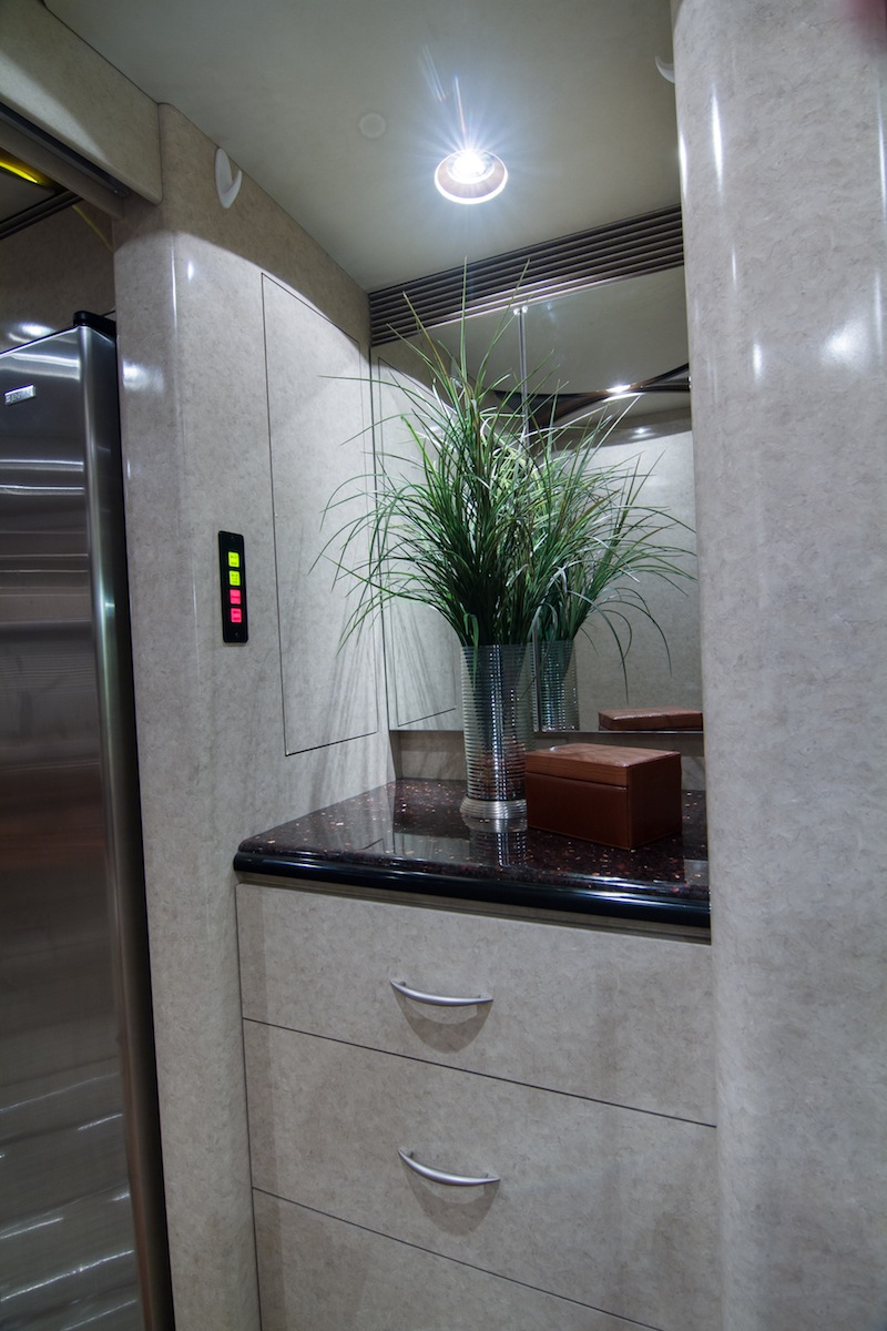 2007 Prevost Marathon H3-45 For Sale