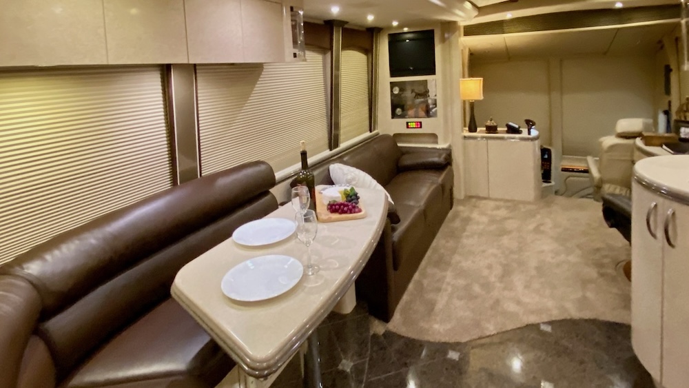 2007 Prevost Marathon H3-45 For Sale