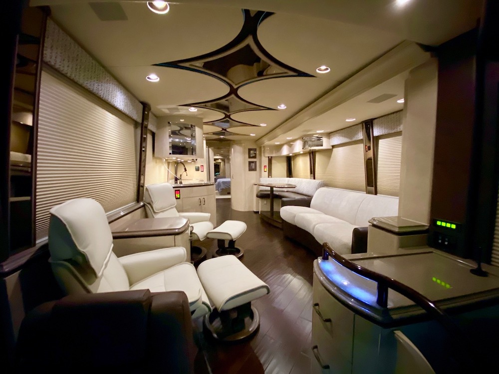 2007 Prevost Marathon H3-45 For Sale