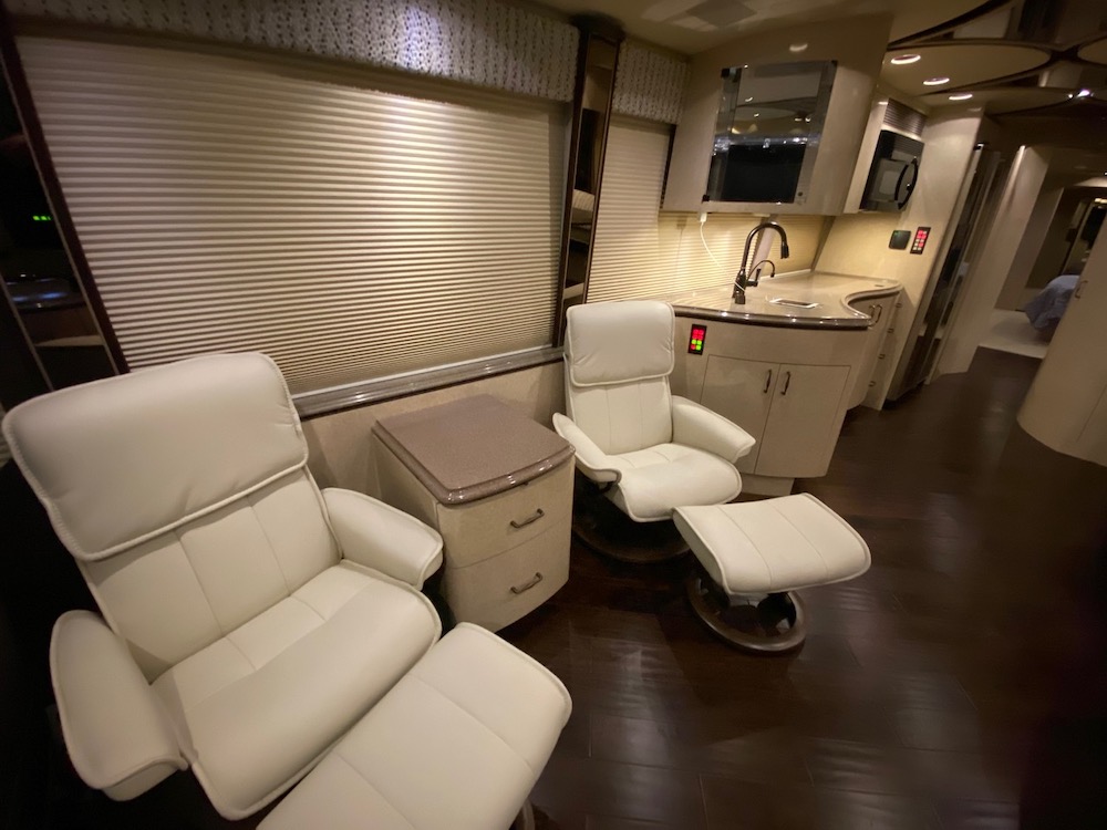 2007 Prevost Marathon H3-45 For Sale