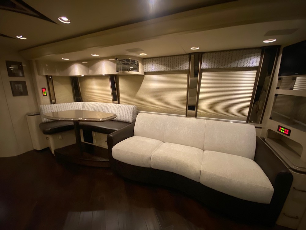 2007 Prevost Marathon H3-45 For Sale