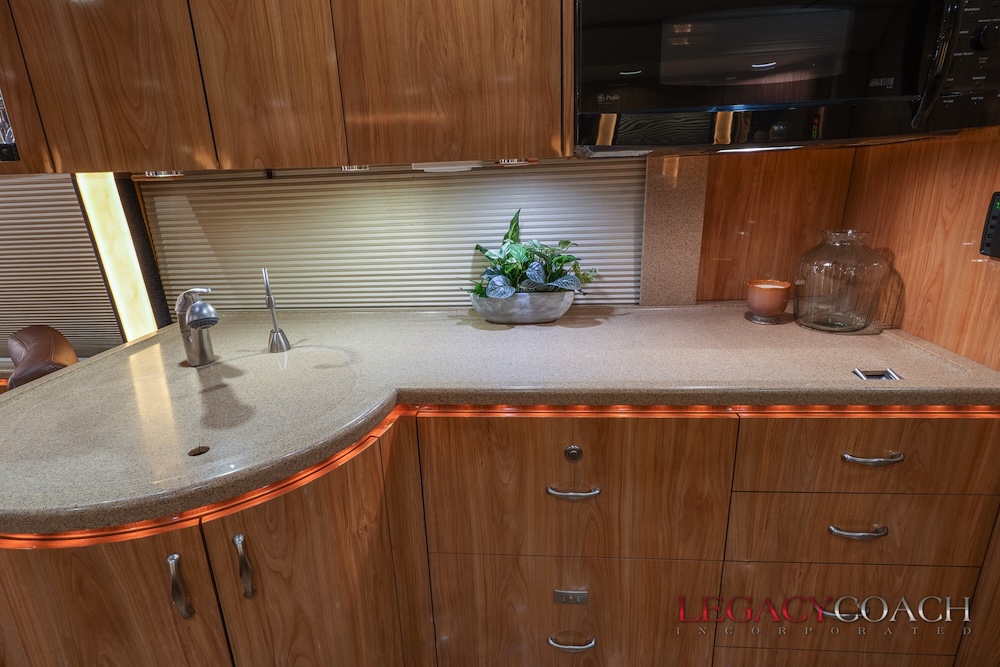 2007 Prevost  Marathon H3-45 For Sale